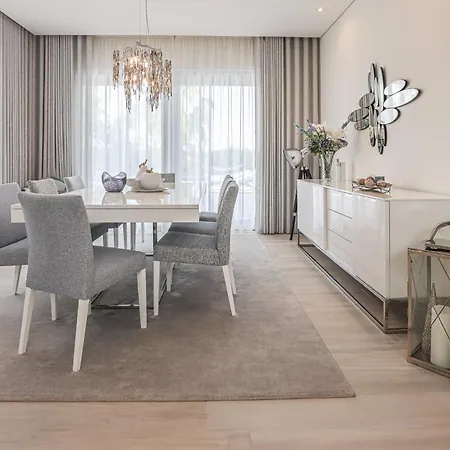 Villa Moroz - By Bedzy